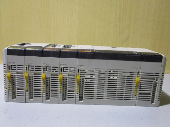 中古 OMRON SYSMAC CQM1 PA203 CPU41-V1 OCH ID213*2 OD212 - growdesystem