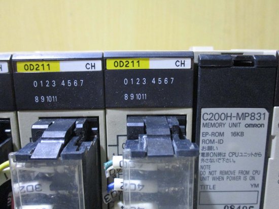 中古 OMRON C200H-BC051-V2 OD211*2 ID212 ID215 - growdesystem