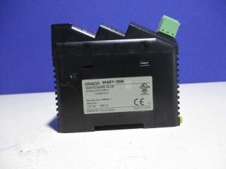  OMRON SWITCHING HUB W4S1-05B å󥰥ϥ