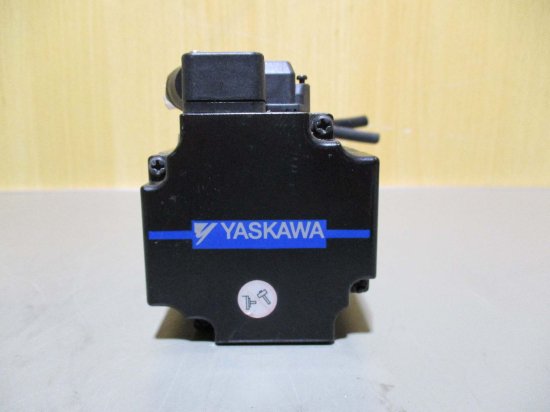 中古 YASKAWA AC SERVO MOTOR SGM7A-06AFA21 AC サーボモーター 600W - growdesystem