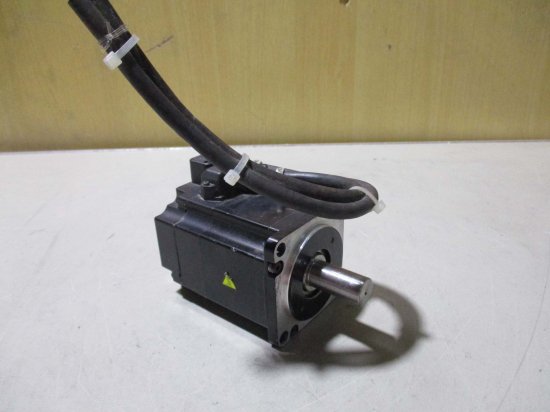 中古 KEYENCE AC SERVO MOTOR SV2-M040AS AC サーボモーター 400W - growdesystem