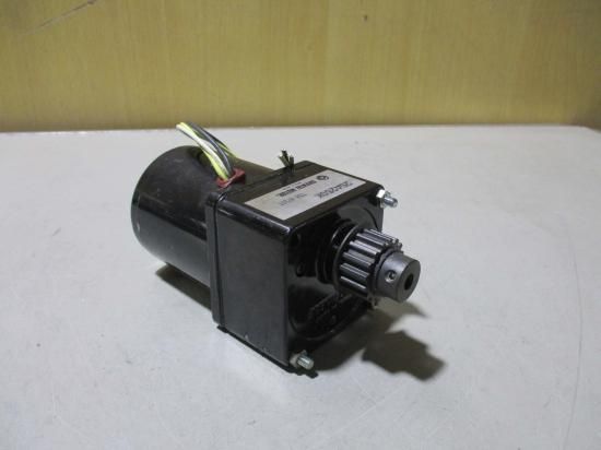 中古 ORIENTAL MOTOR REVERSIBLE MOTOR 2RJ4GA-A2/2GA250K - growdesystem