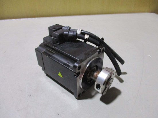 中古 KEYENCE AC SERVO MOTOR SV2-M040AS AC サーボモーター 400W - growdesystem