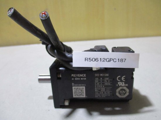 中古 KEYENCE AC SERVO MOTOR SV2-M010AK AC サーボモーター 100W - growdesystem