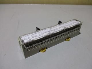  OMRON CONNECTOR XW2D-40G6 ͥü [4ĥå]
