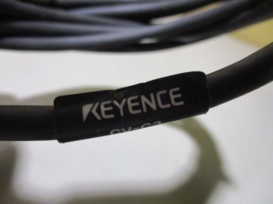 中古 Keyence CV-C3 長さ3m カメラケーブル - growdesystem