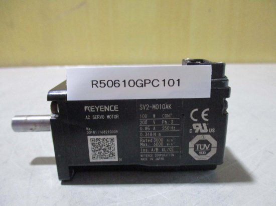 GB-3149 ☆ KEYENCE SV2-M010AK ACサーボモータ (100W) 200V-