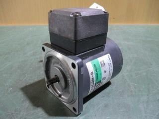  ORIENTAL MOTOR 2TK3CGN-A ⡼