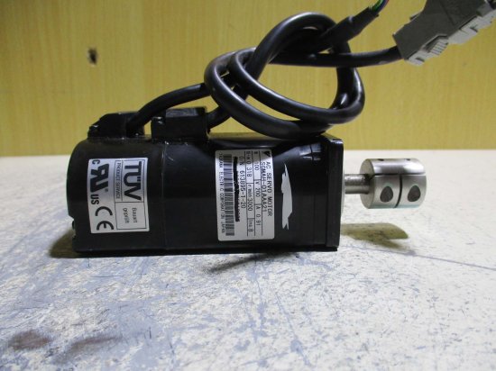 中古 YASKAWA AC SERVO MOTOR SGMAH-01AAA21 AC サーボモーター 100W - growdesystem