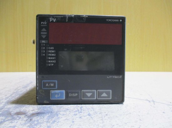 中古 YOKOGAWA デジタル指示調節計 UT750-51 2個 - growdesystem