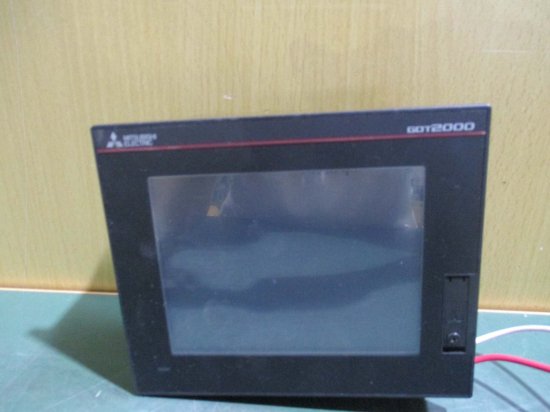 中古 MITSUBISHI グラフィックオペレーションターミナル GT2105-QMBDS 通電OK - growdesystem