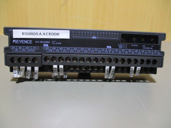 中古 KEYENCE KV-RC32BX プログラマブルコントローラ アナログ入力