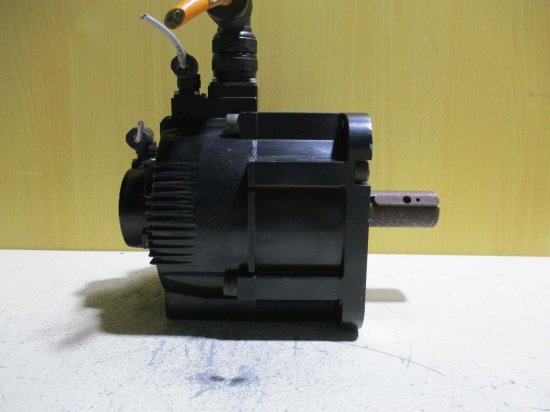 中古 YASKAWA AC SERVO MOTOR SGMGV-30DDA6H - growdesystem