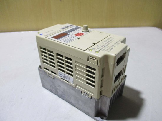 中古 YASKAWA Vs mini J7 CIMR-J7AA20P4 インバータ 2個 - growdesystem