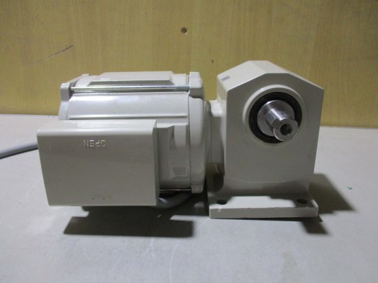 中古 SUMITOMO HYPONIC DRIVE ハイポニック減速機 RNHM01-190R-60 0.1KW ＜送料別＞ -  growdesystem