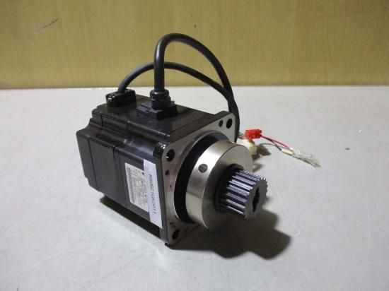 中古 YASKAWA AC SERVO MOTOR SGMPH-02A1A-YR31 ACサーボモーター - growdesystem