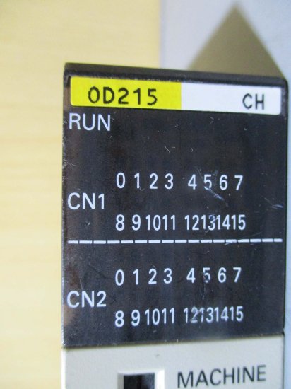 中古 OMRON プログラマブルコントローラ 出力ユニット C200H-OD215 [傷