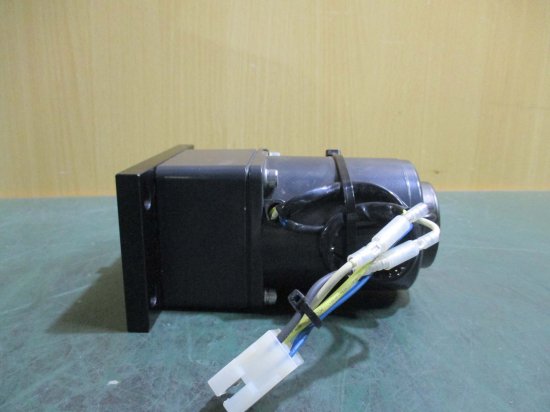 中古 ORIENTAL MOTOR SPEED CONTROL MOTOR 3RK15RGN-A /GEAR HEAD