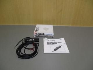  KEYENCE FS-V12  PHOTOELECTRIC