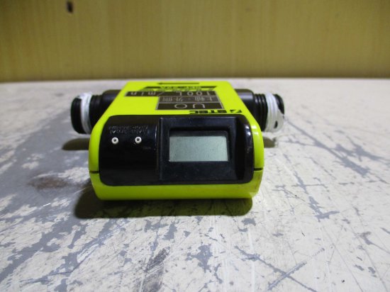 中古 STEC MASS FLOW METER SEF-22A マスフローメーター ＜2個セット＞ - growdesystem