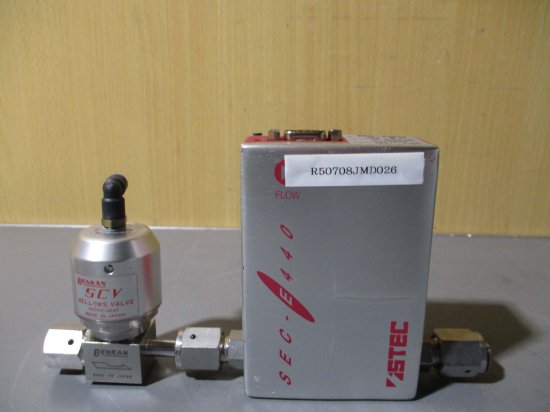 中古 HORIBA STEC SEC-E440J マスフロー コントローラ BENKAN SCV BELLOWS VALVE/SCV 316L -  growdesystem