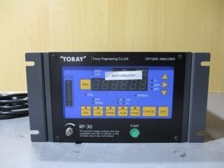  TORAY RF-30 Compact Oxygen Analyzer