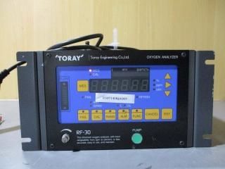  TORAY RF-30 Compact Oxygen Analyzer OK