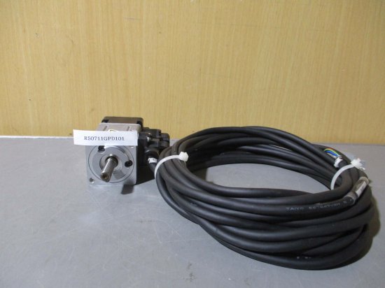 中古 OMRON ACサーボモーター R88M-K05030H-S2 38V 1.1A 0.05KW - growdesystem