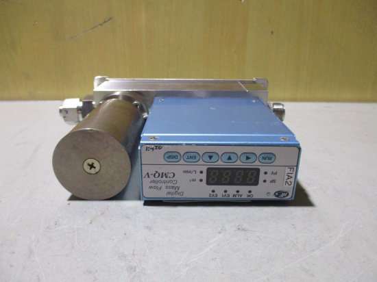 中古 YAMATAKE DIGITAL MASS FLOW CONTROLLER CMQ-V MQV0050JSUN0000D0