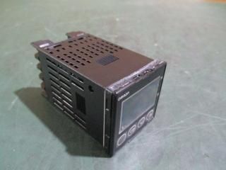   OMRON TEMPERATURE CONTROLLER E5CN-C2T ٥ȥ