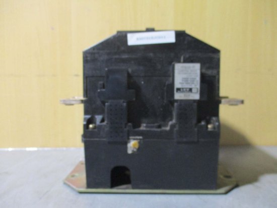 中古 TOSHIBA C-250 AX1 AX2(1A1B) 電磁接触器 MAGNETIC CONTACTOR 