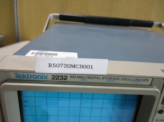 中古 TEKTRONIX 2232 100MHz DIGITAL STORAGE OSCILLOSCOPE 通電OK 