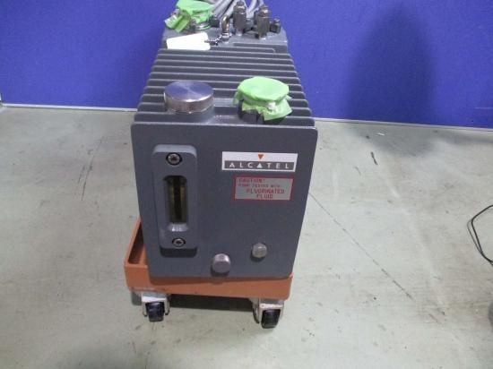 中古 ALCATEL VACUUM PUMP 2033 C2 バキュームポンプ /ANELVA YTFO 1.1kW 4POLE ＜送料別＞ -  growdesystem