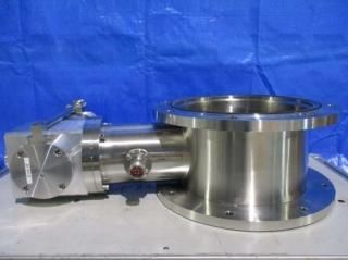  Sumitomo Cryogenic Refrigerator Cold Head RD-130 SANYO DENKI 103H89331-0261 AC200V̡