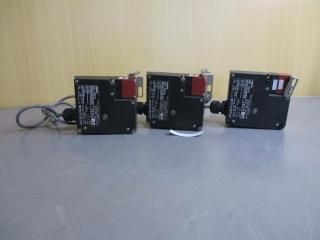  OMRON D4NL-2CFG-B ѥեƥɥå3