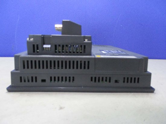 中古 KEYENCE VT2-10TB シリーズ 10型 VGA TFTカラー タッチパネル