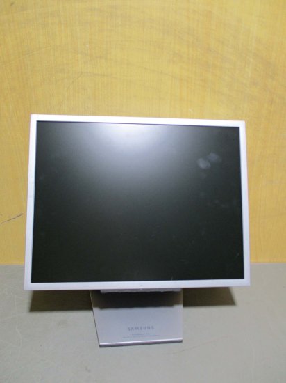 中古 SAMSUNG サムスン 液晶モニター SYNC MASTER 153X C/GH15LS ＜通電OK＞ - growdesystem