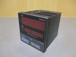  YOKOGAWA CONTROLLER UT550 ǥؼĴ 100-240VAC