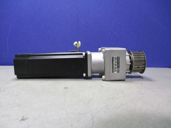 中古 NIDEC-SHIMPO VRSF-S9C-400-MV エイブル減速機/KEYENCE MV-B40 AC SERVO MOTOR 400W  AC200V - growdesystem