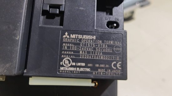 中古 MITSUBISHI GRAPHIC OPERATION TERMINAL GT1575-VTBA/Q BUS INTERFACE UNIT  GT15-75QBUSL 通電OK - growdesystem