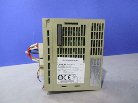 中古 OMRON AC SERVO DRIVER R88D-WT02H サーボドライバ 200-230VAC - growdesystem