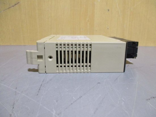 中古 OMRON OUTPUT UNIT C200H-OD212 出力ユニット 3個 - growdesystem