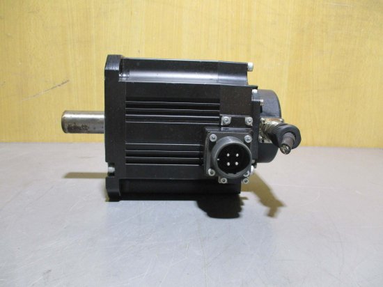 中古 MITSUBISHI AC SERVO MOTOR HF-SP152 ACサーボモーター 1.5KW