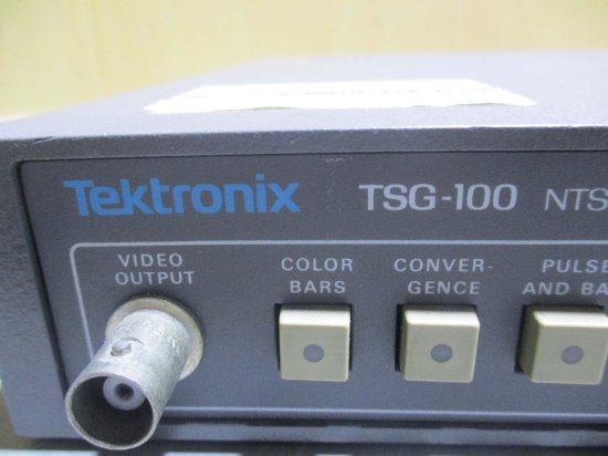 中古 Tektronix TSG-100 NTSC Television Generator＜通電OK＞ - growdesystem