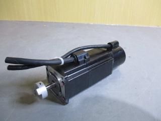  SNAYO DENKI AC SERVO SYSTEMS P50B04005JCP00 50W DC24V 3.82A