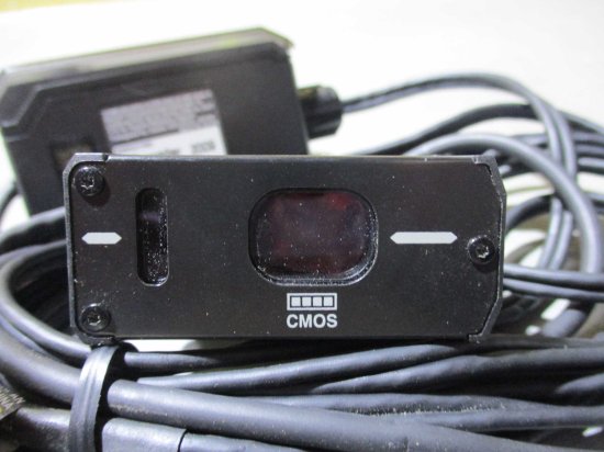 中古 KEYENCE CMOS LASER SENSOR GV-22/GV-H130 レーザセンサ セット