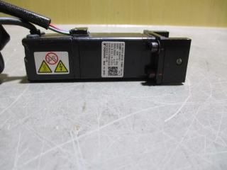  YASKAWA SGMMV-A3A2AA1 200V 30W 0.98A
