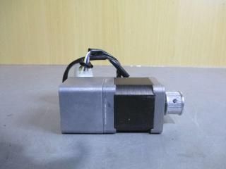  SANYO DENKI STEPPING MOTOR 103H5510-70B2 0.75A