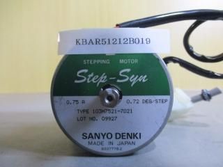  SANYO DENKI STEPPING MOTOR 103H7521-7021