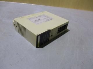  OMRON OUTPUT UNIT C200H-OD215 ϥ˥å